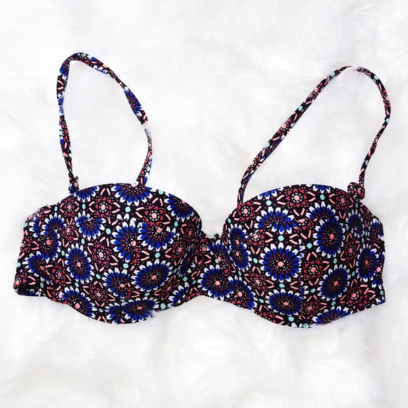 Old Navy Other - ♡ OLD NAVY BIKINI TOP ♡